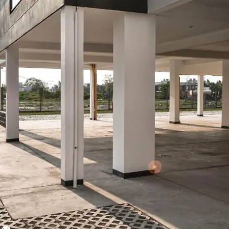 Departamento En Complejo Residencial Con Cochera Resistencia Exterior foto