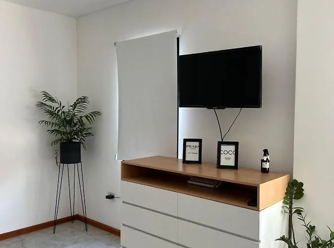 Departamento En Complejo Residencial Con Cochera